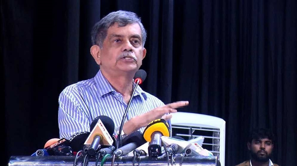 এইচএসসি ফল নিয়ে শিক্ষা উপদেষ্টার মন্তব্যে আলোচনার ঝড়